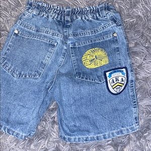 Akademic baby shorts